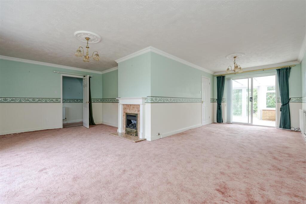 House in Peterborough - View 2