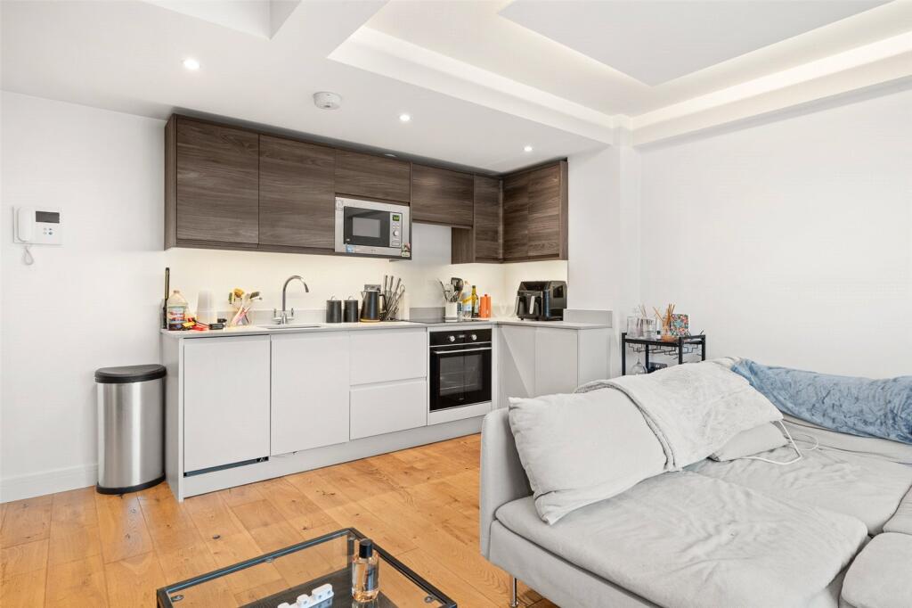 Main image of property: The Ring, Bracknell, Berkshire, RG12