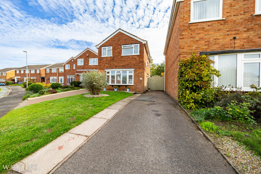 Main image of property: Marlow Road, Tamworth, Staffordshire, B77