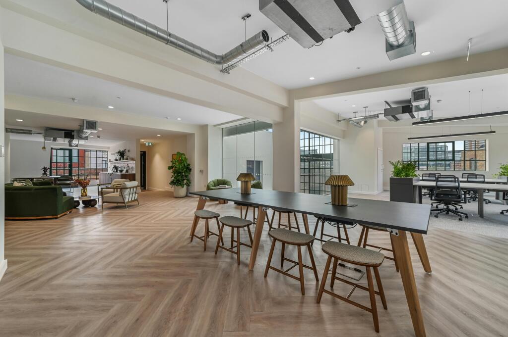 MD-BC-141-143ShoreditchHighStreet-26.JPG