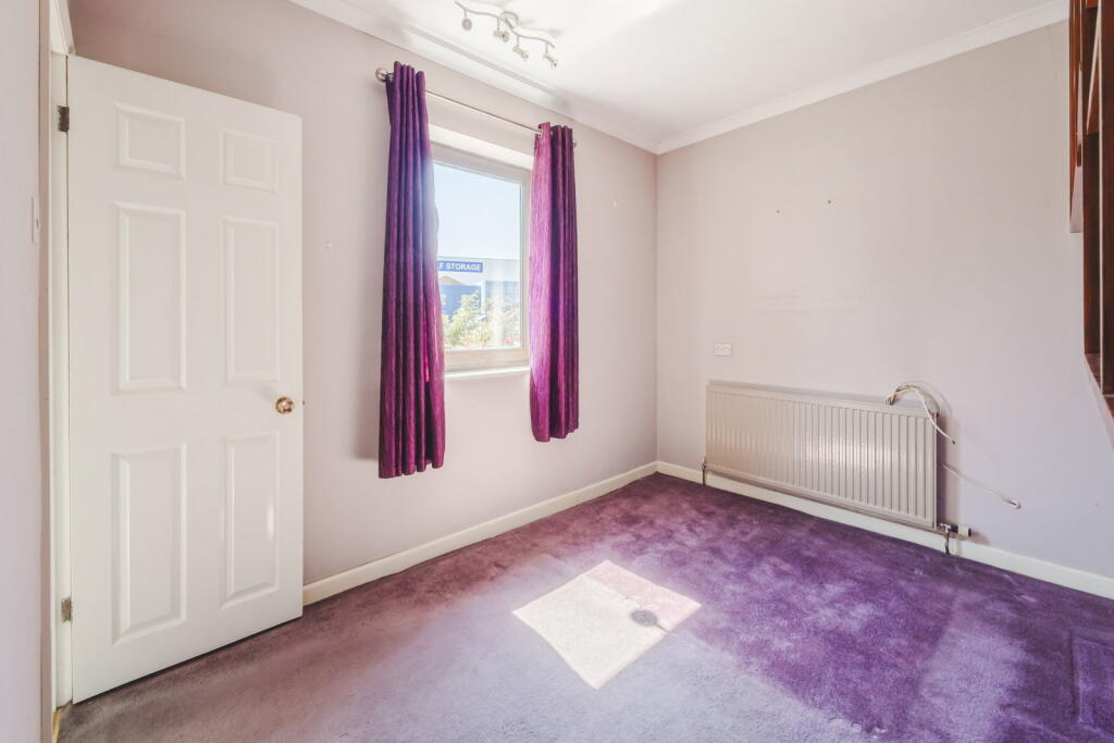 House in Swindon - View 4