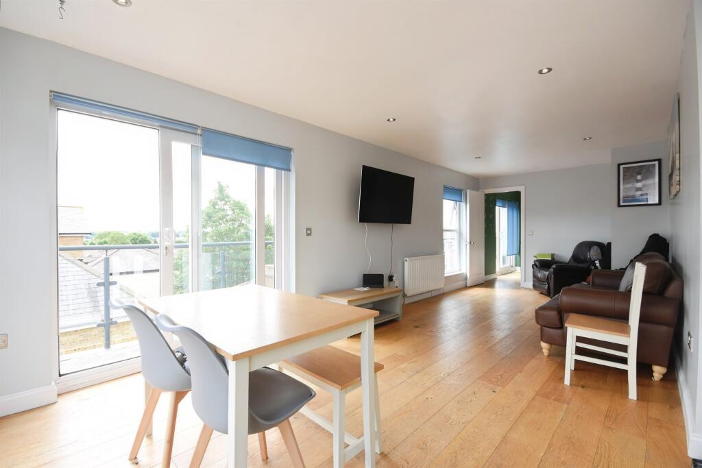 Main image of property: Crown Street, Brentwood