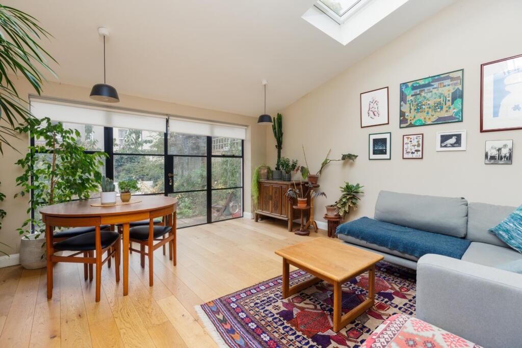 House in Bristol, Greenbank, Easton - More