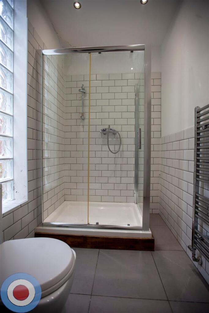 1 bedroom end of terrace house for rent