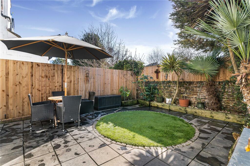 Main image of property: Hastings Road, London, W13