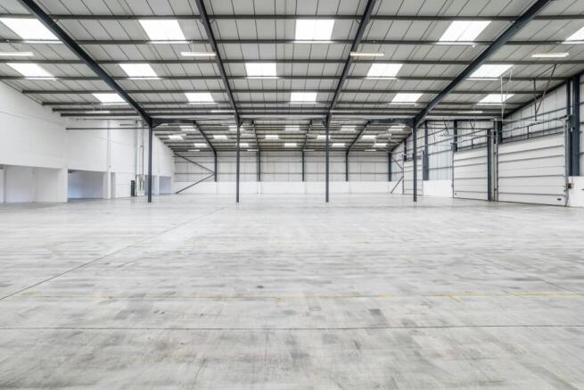 Units B Laporte Way - Luton-18.jpg