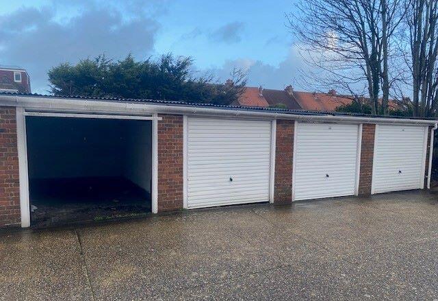 Garage 4, Raymede House Tarring Road, Worthing, West Sussex, BN11 4HD photo 5