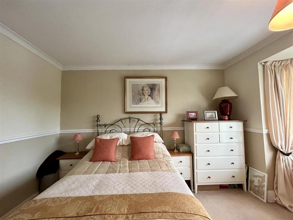 Additional image 19 of Manor Way, Halesowen