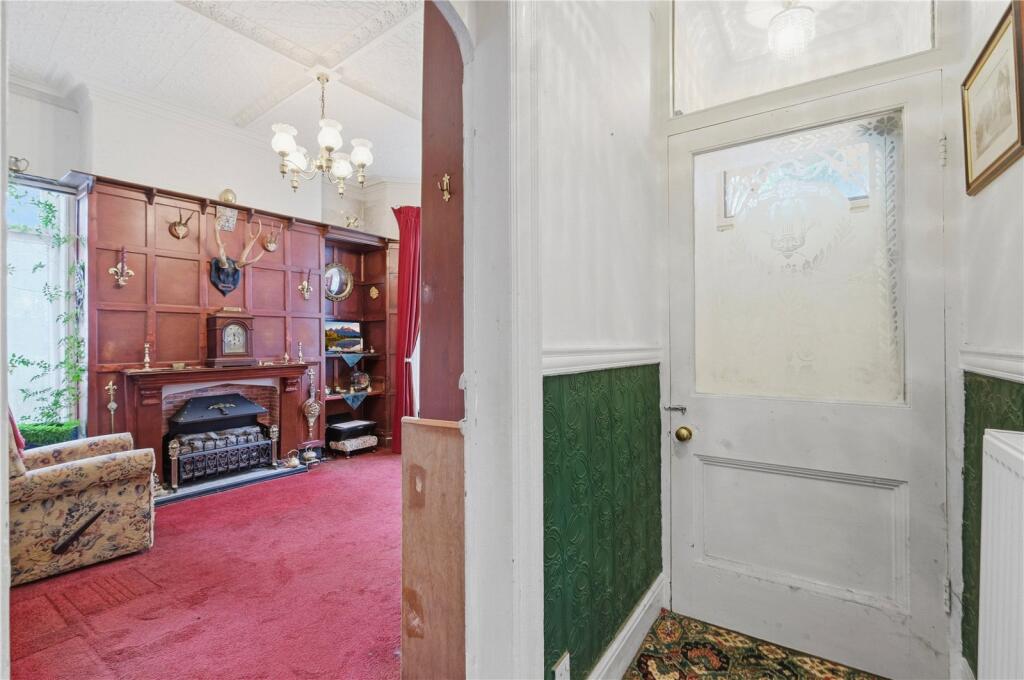 House in Darwen, Hollins Grove, Earcroft - View 6