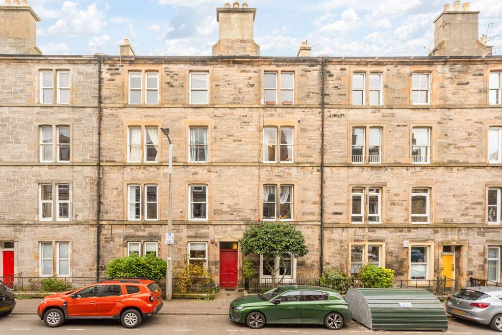 Main image of property: 28/1 Blackwood Crescent, Edinburgh, EH9 1QX