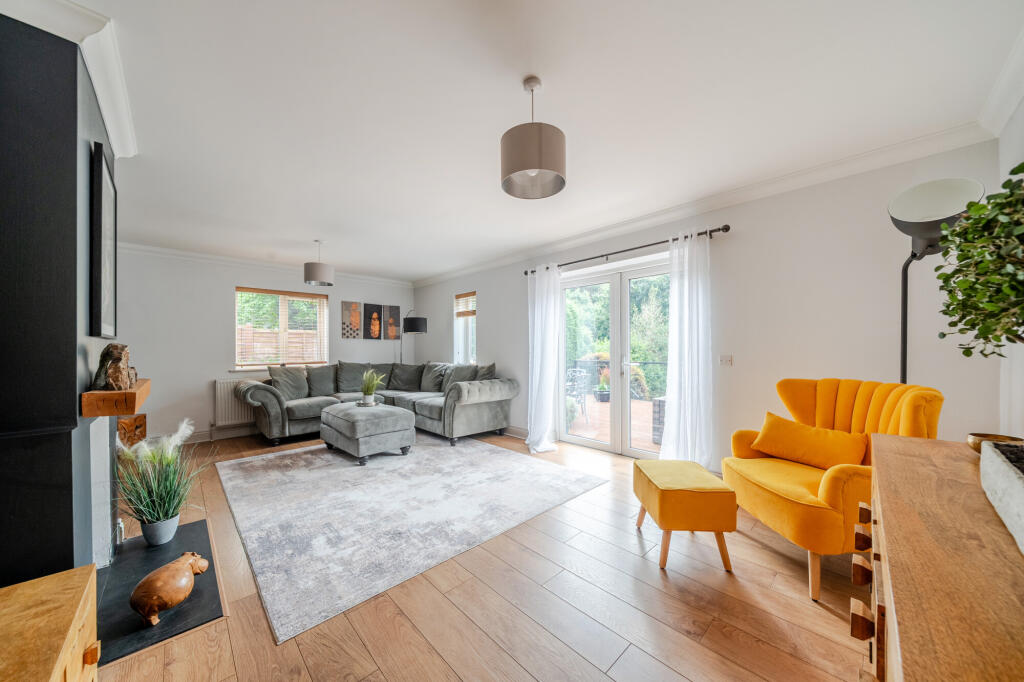 House in Guildford - More