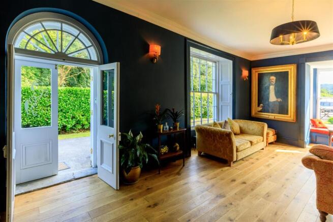 lounge door.jpg
