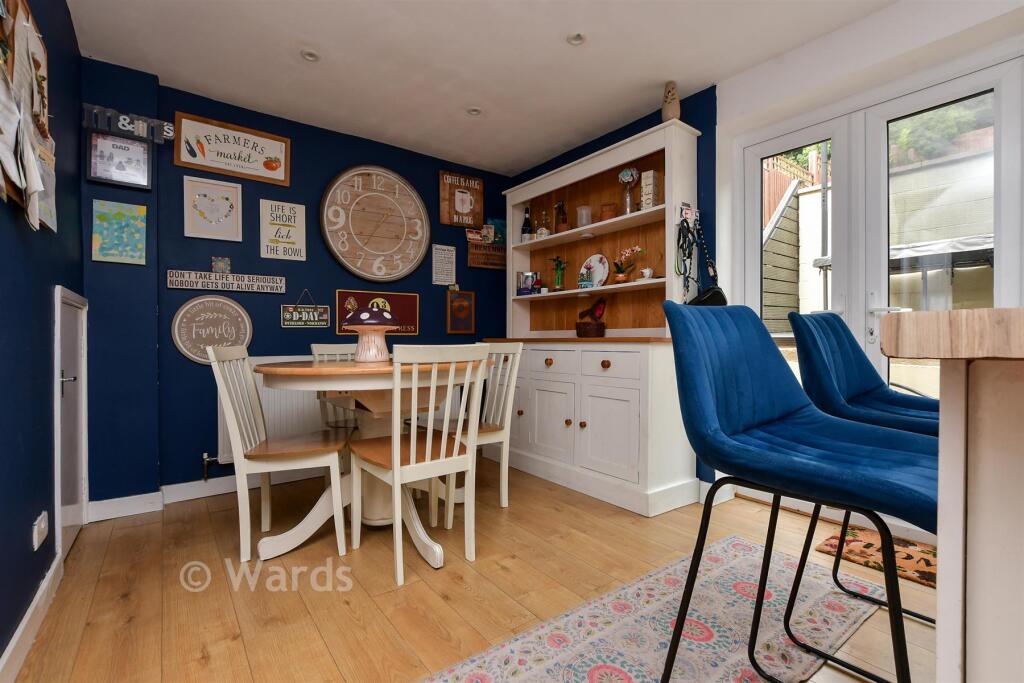 House in Dover - View 3