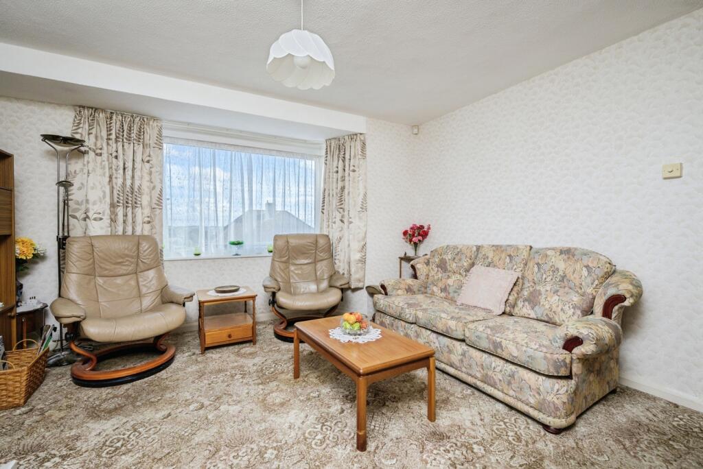 House in Plymouth - View 4