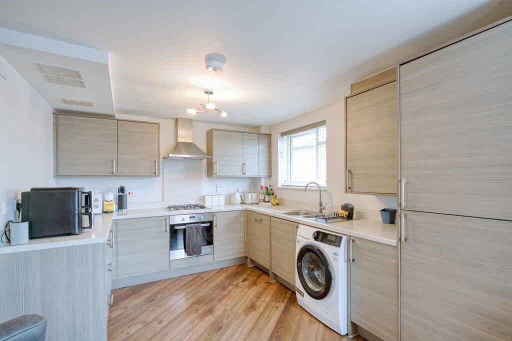 Apartment in South Tyneside, North East - View 4