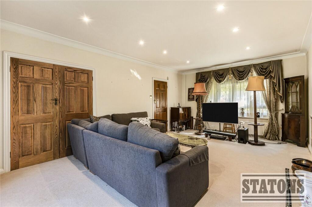 House in London, Cockfosters - View 4