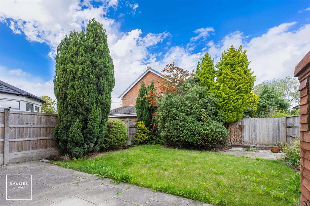 House in Wigan - View 4