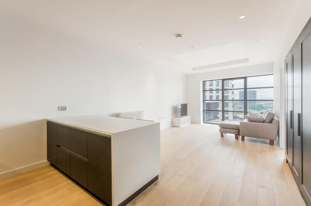 Apartment in London, London City Island, Blackwall - More