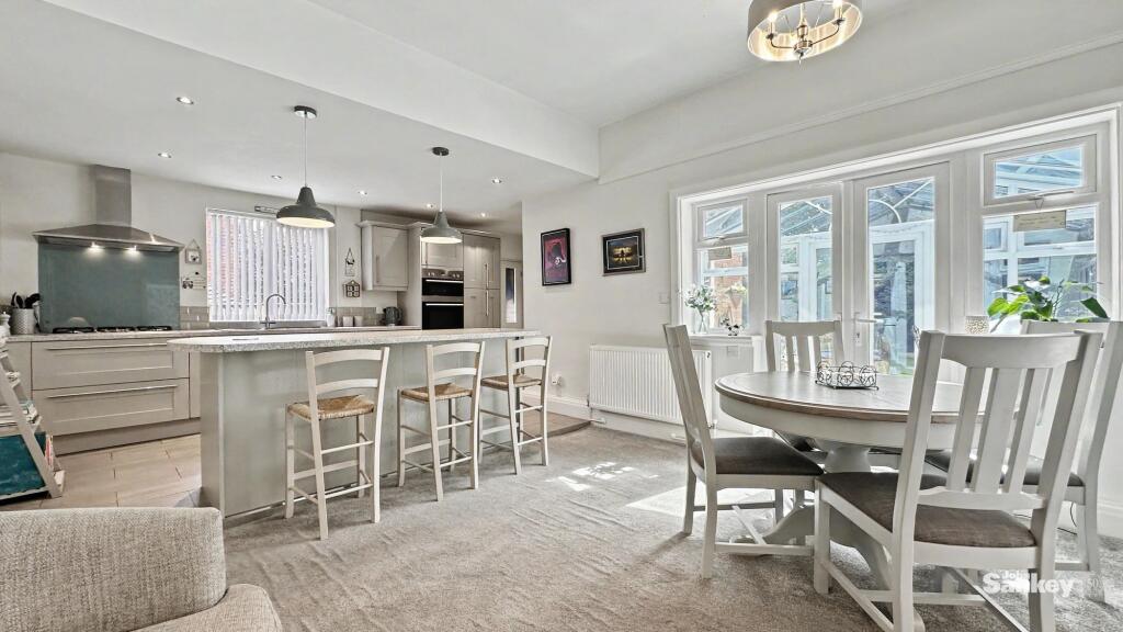 Main image of property: Alexandra Avenue, Mansfield, NG18