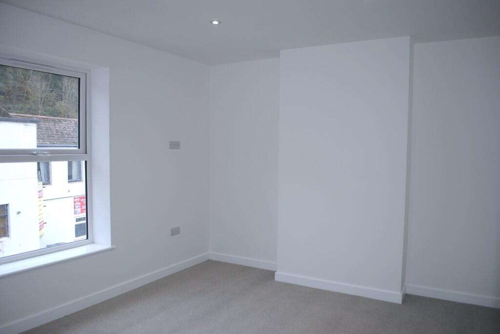 Additional image 15 of ***4 Bedroom, 3-storey Refurbished Home For Sale***