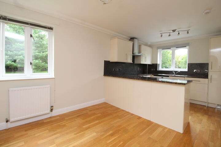Apartment in Glasgow - View 4