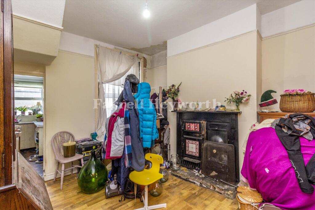 Kensington Road, Morecambe photo 3