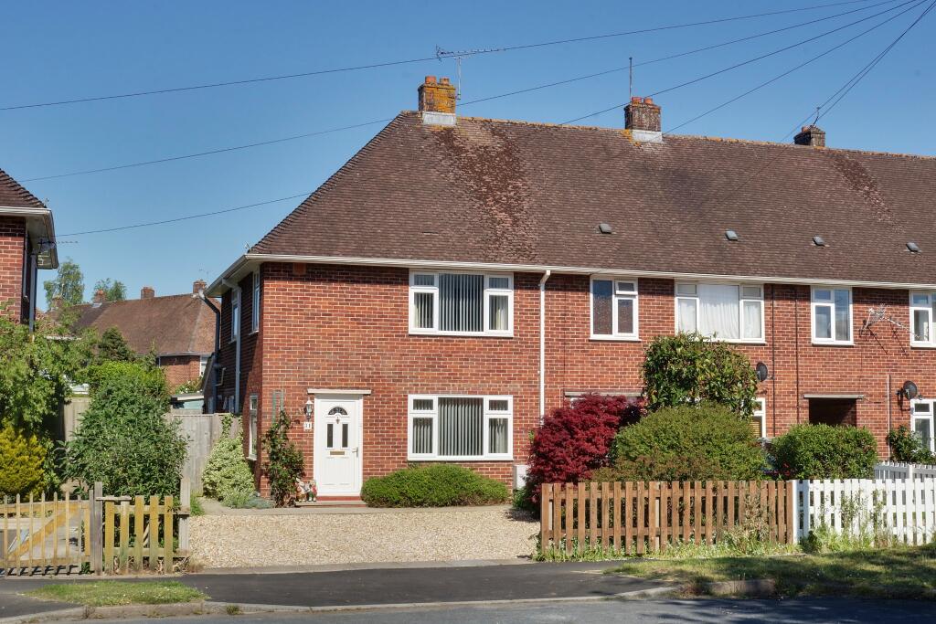 Main image of property: Romsey
