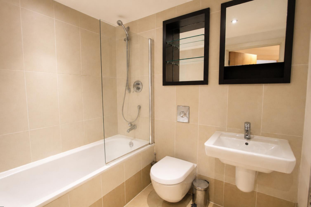 Apartment in Leeds - View 4