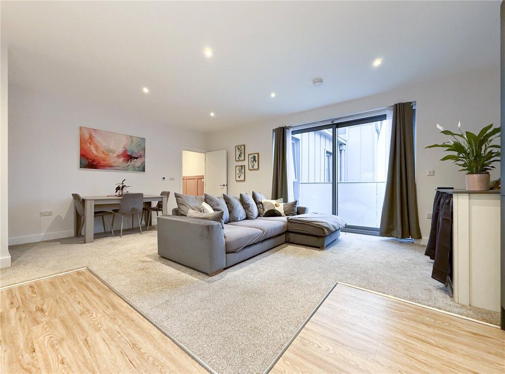 Apartment in Bournemouth - View 4