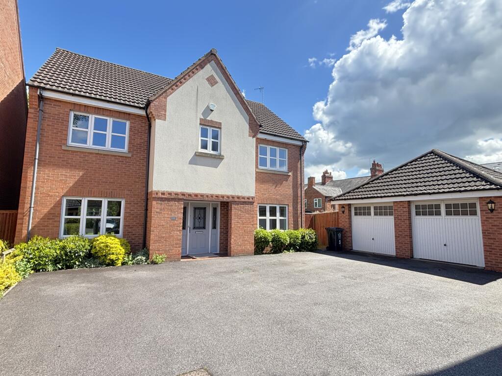 Main image of property: Harrow Place, Knighton, Leicester, LE2