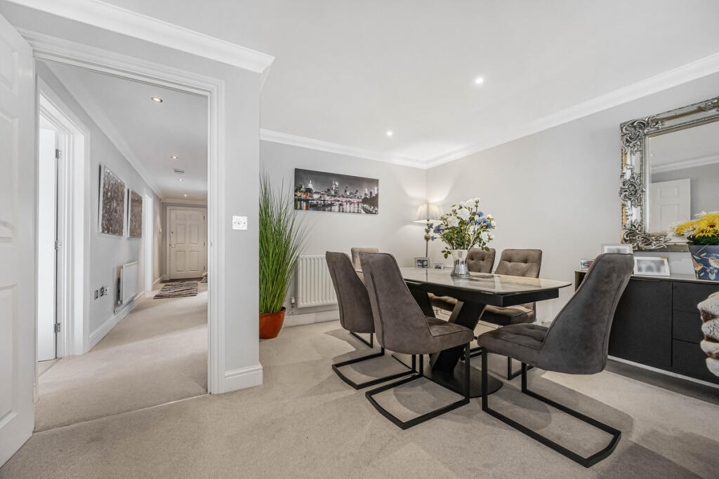 Apartment in Reading, St. Nicholas, Hurst - More