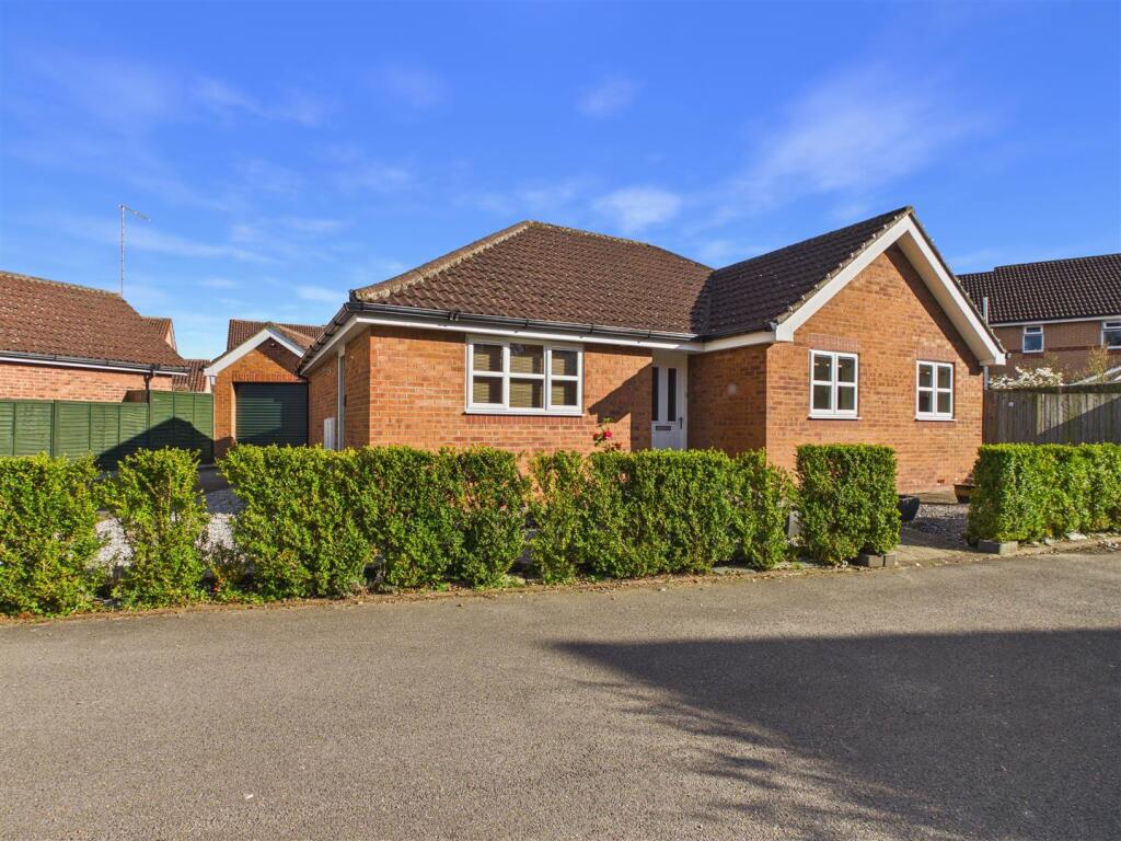 Main image of property: Wrygarth Avenue, Brough