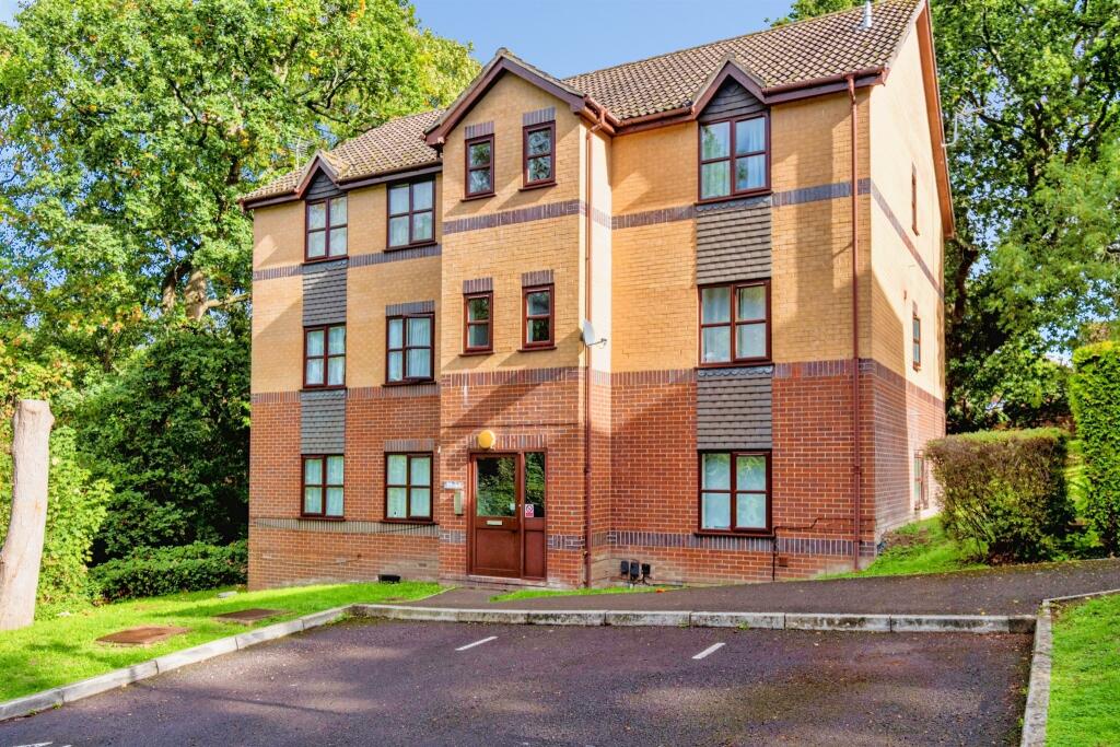 Main image of property: Briarswood, Southampton