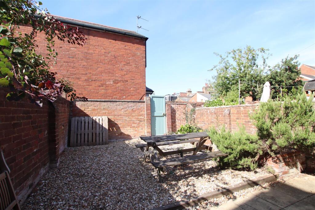 House in Exeter, Polsloe - View 4