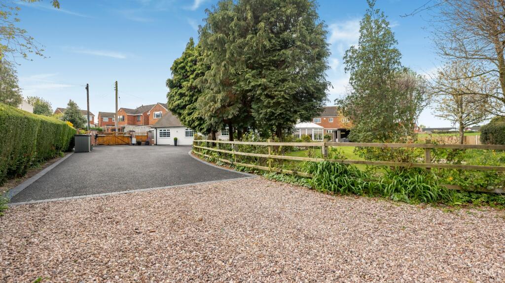 Additional image 51 of The Cottage, Stud Farm Drive, Bonehill, Staffordshire, B78 3HS