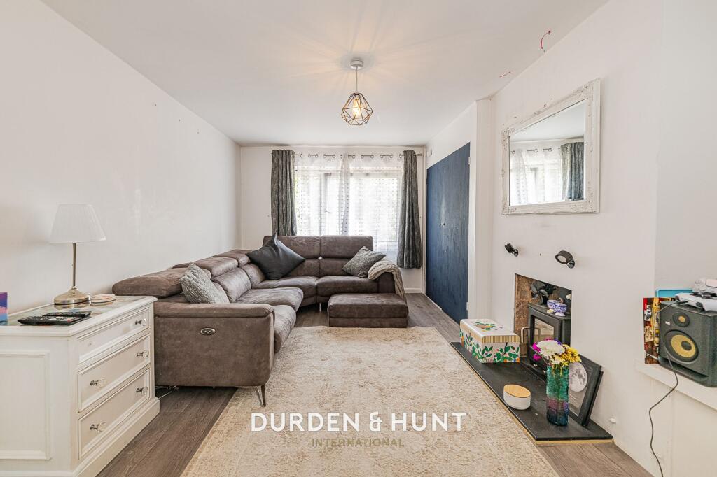 Apartment in Epping Forest, Loughton - View 3