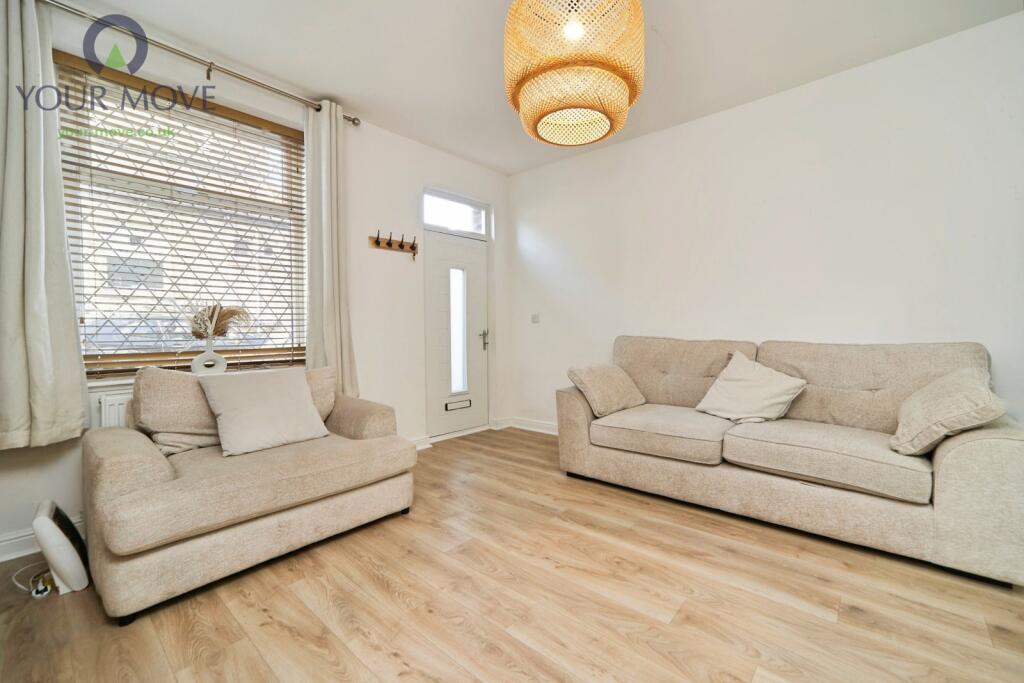 House in Bradford, Denholme - View 3