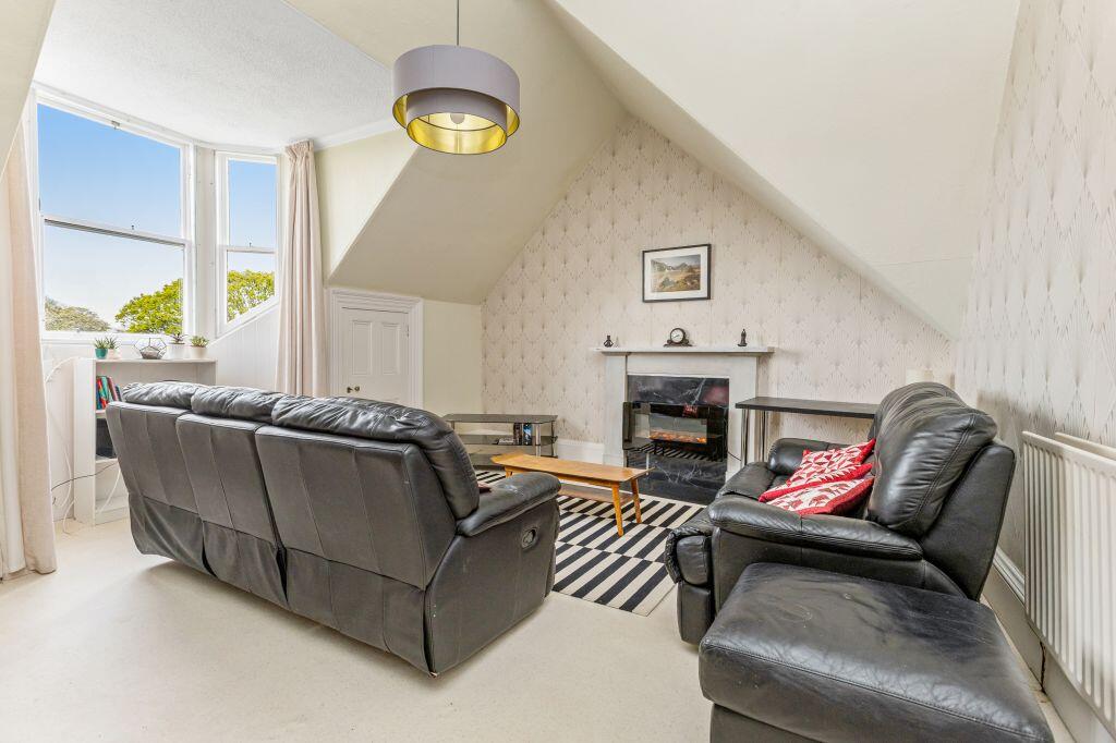 138/7 Newhaven Road, Edinburgh, EH6 4NR photo 2