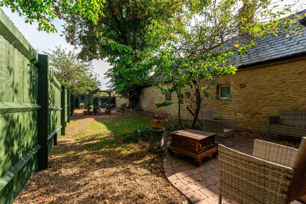 Property photo 11