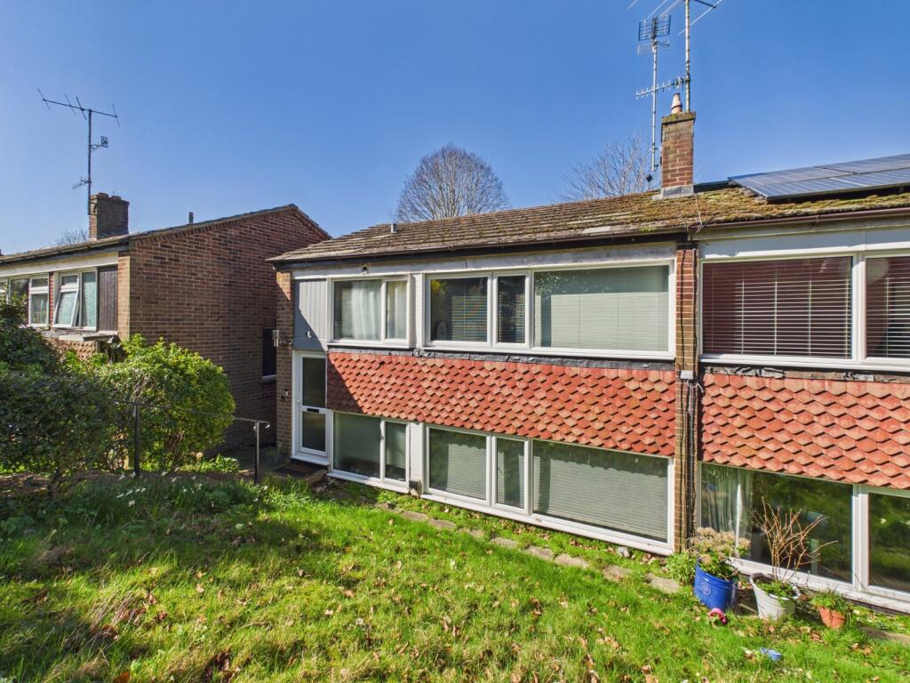 Main image of property: Broadlands Avenue, Chesham, Buckinghamshire, HP5