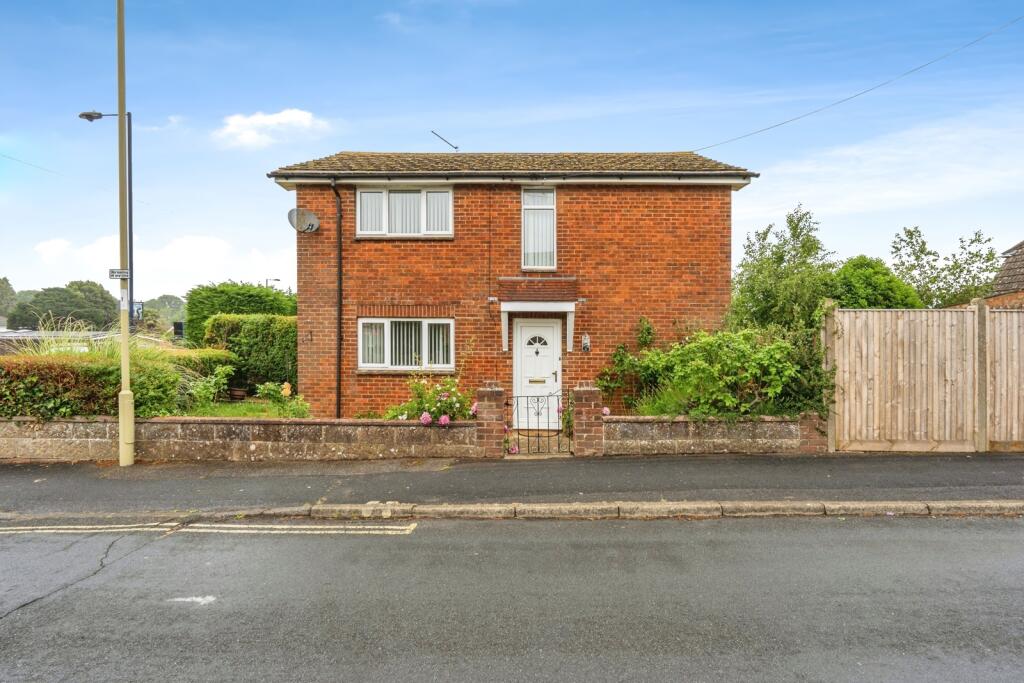 Main image of property: Milbeck Close, WATERLOOVILLE, Hampshire, PO8