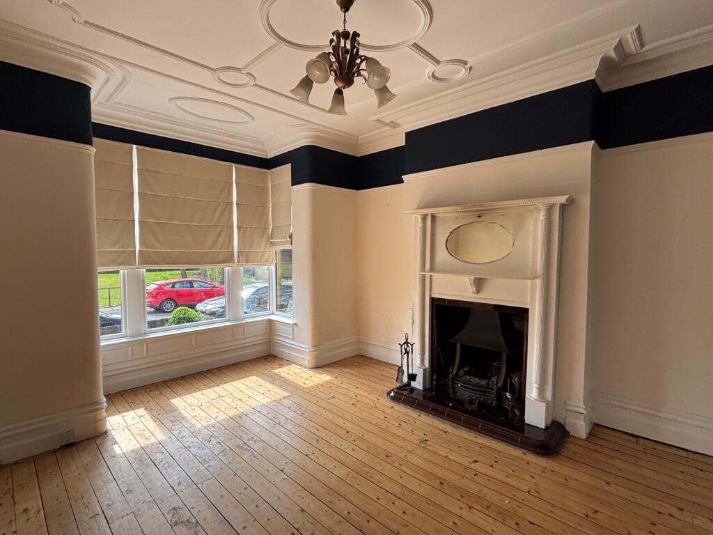 House in Bradford, West Yorkshire - View 3