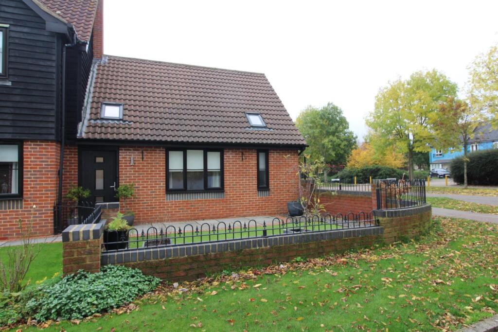 Main image of property: An Annex in Campania Close, Middleton