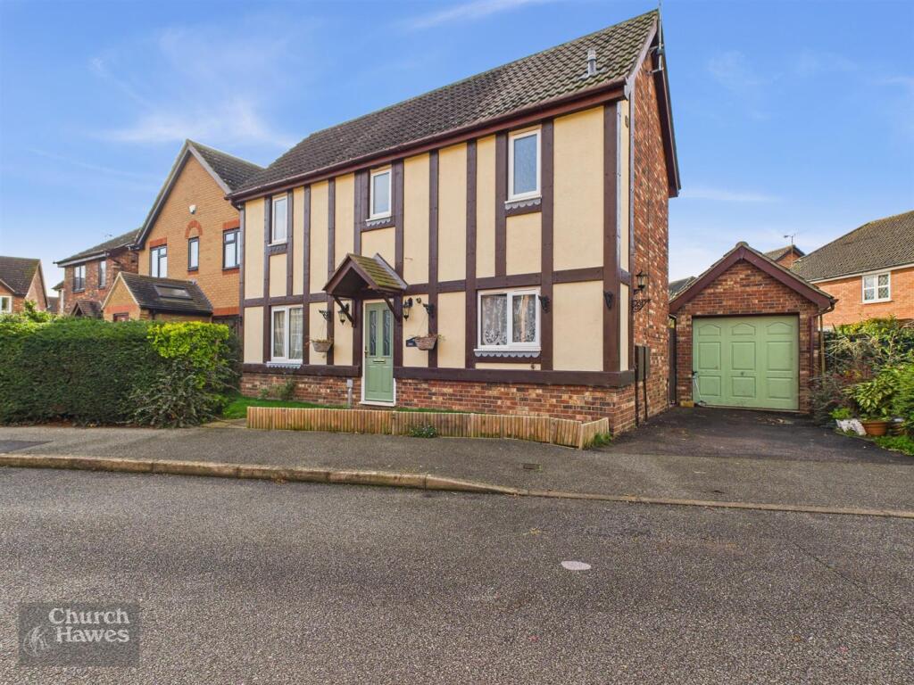3-bed detached on Gill Close, Heybridge, Maldon, £360,000