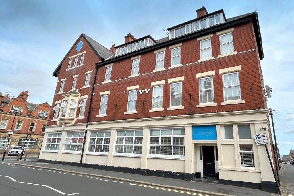 2-bed apartment on Station Apartments, Whitley Bay, NE26, £240,000