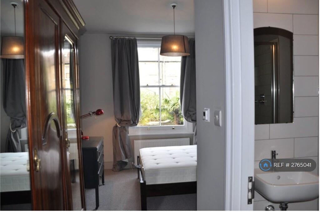 Main image of property: Gateley Road, London, SW9