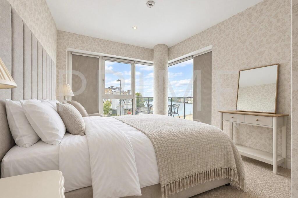 Apartment in London - More
