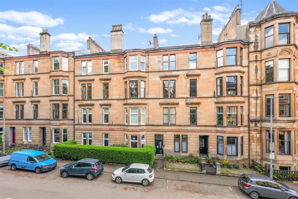 Main image of property: 2/2 69 Clouston Street, North Kelvinside, G20 8QW