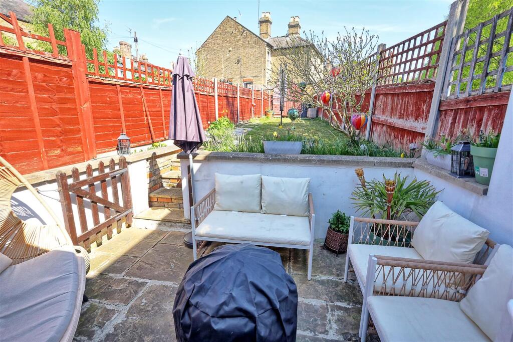 House in Stevenage - View 5