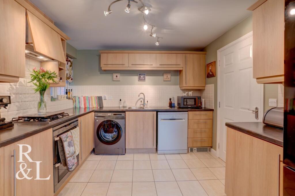 Salford Way, Church Gresley, Swadlincote photo 4